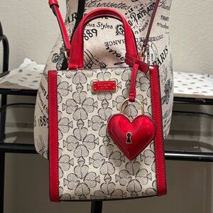 Kate Spade ♠️ Red and Cream Mini Bag